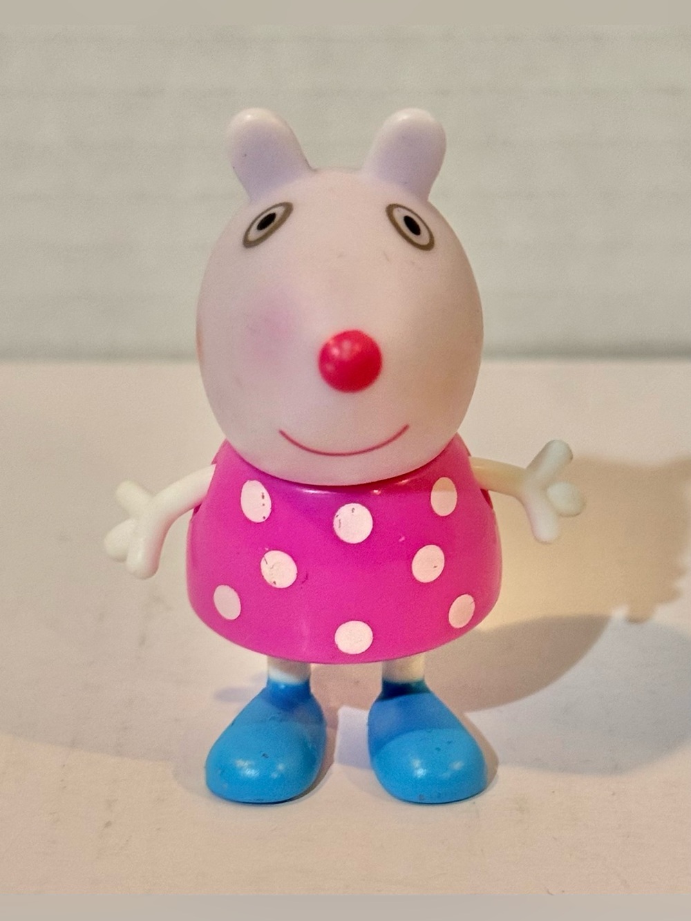 Peppa Pig Suzy Sheep Polka Dot Dress Figure EUC